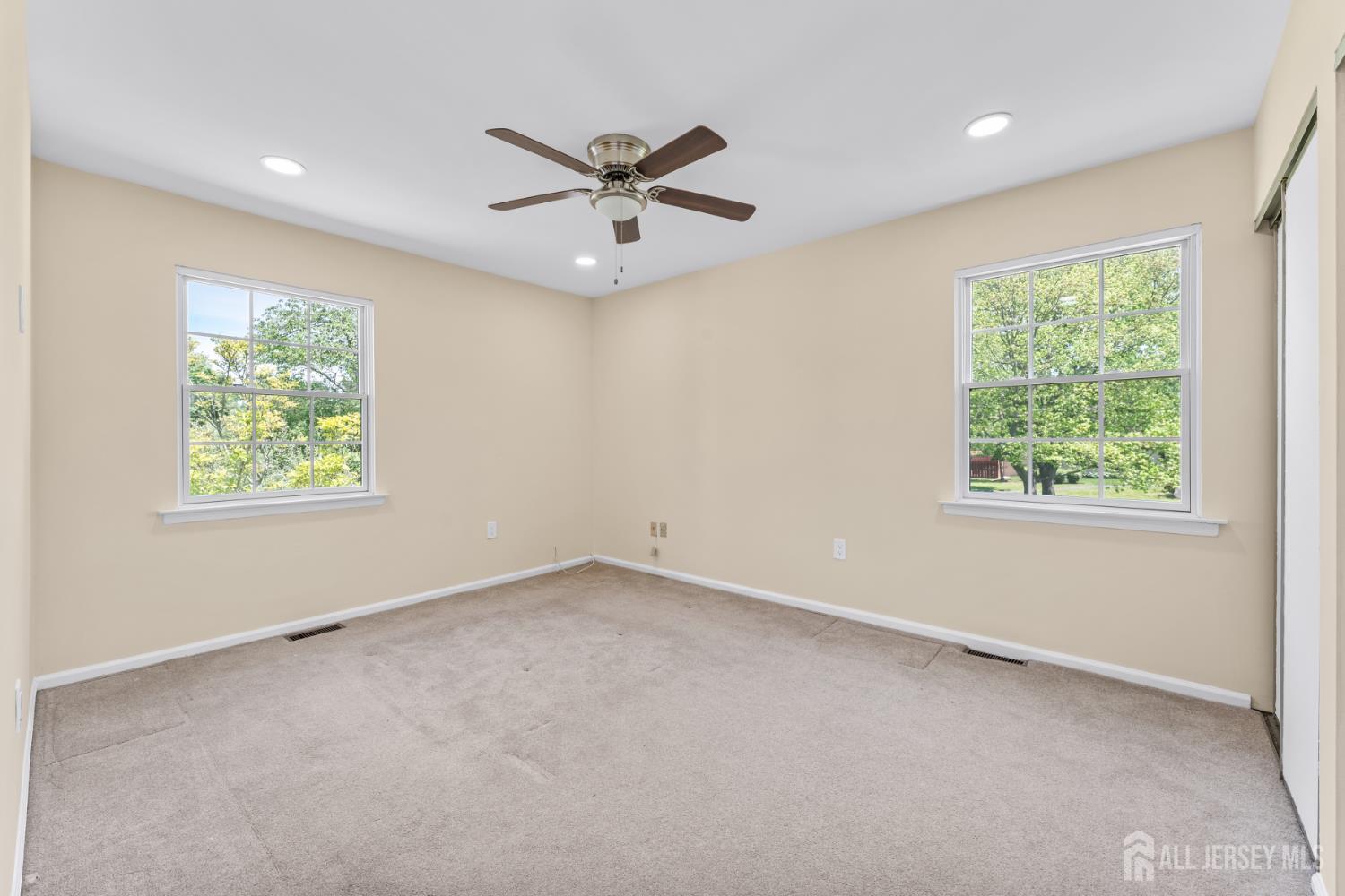 11 Paine Court, East Brunswick, New Jersey image 28