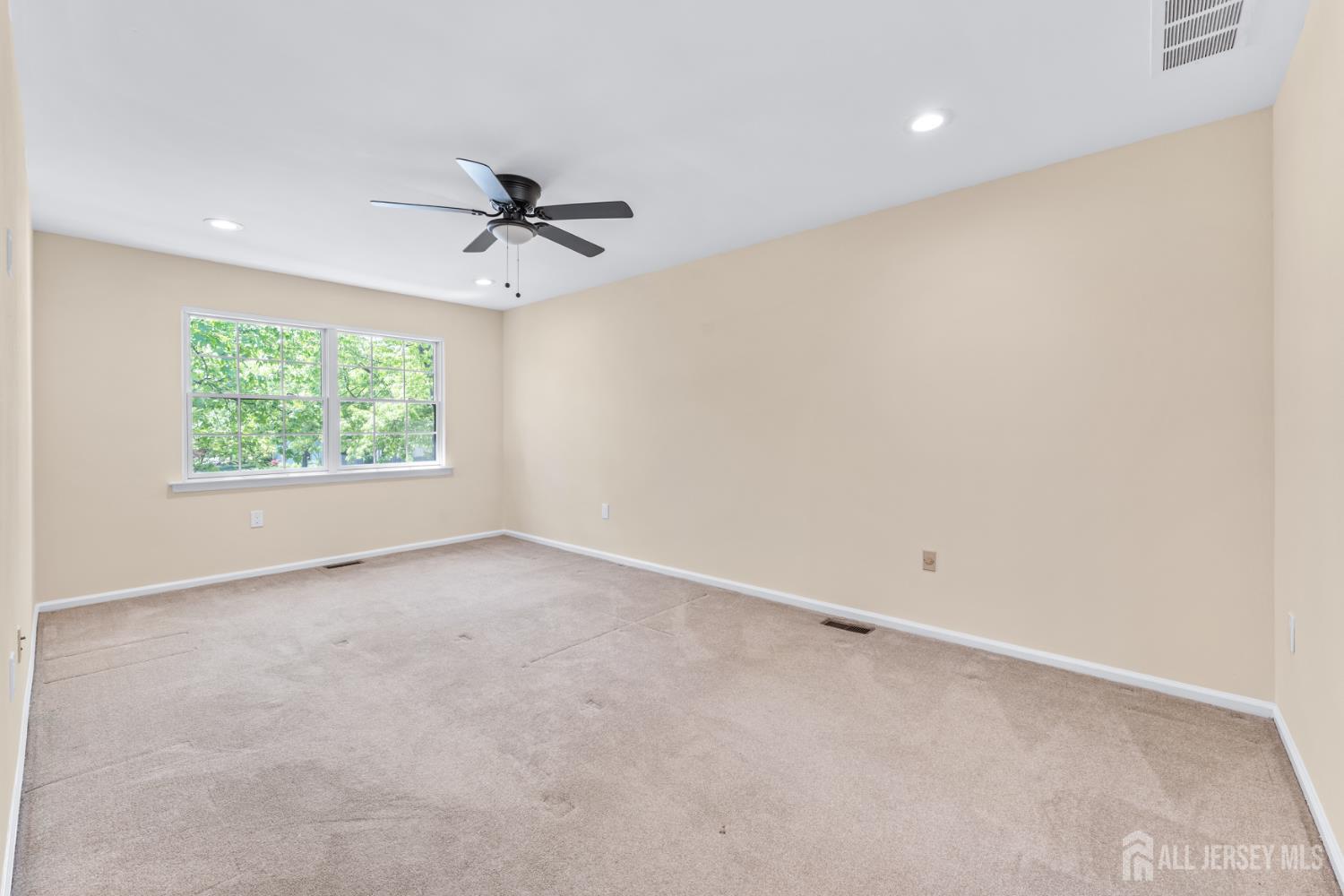 11 Paine Court, East Brunswick, New Jersey image 23