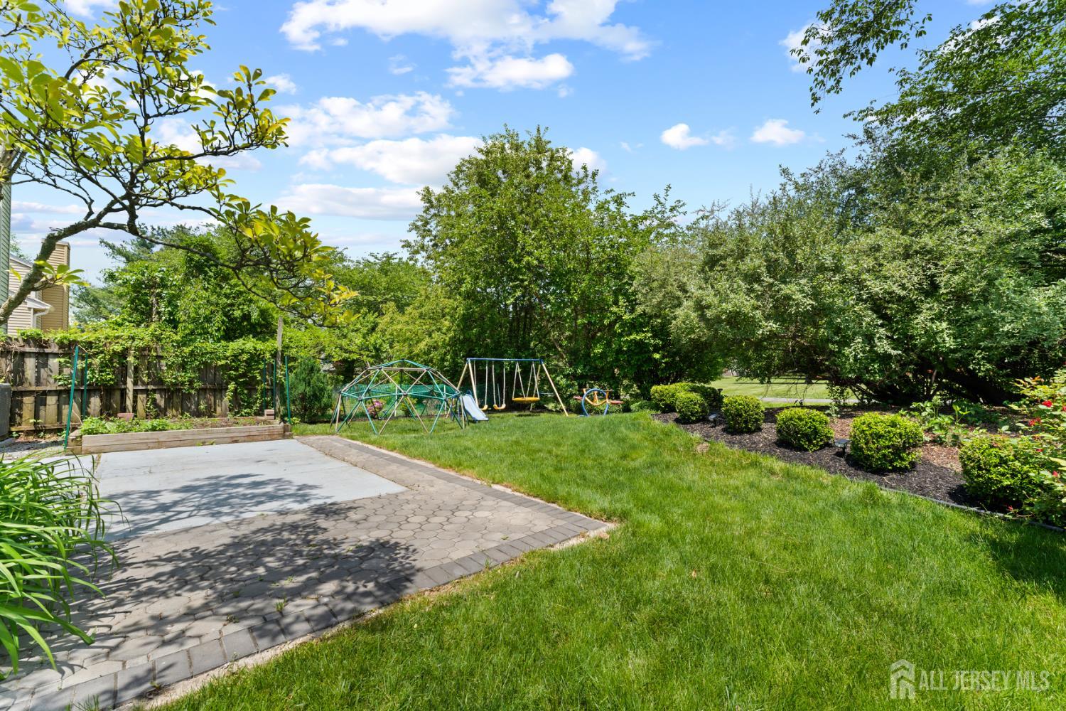 11 Paine Court, East Brunswick, New Jersey image 8
