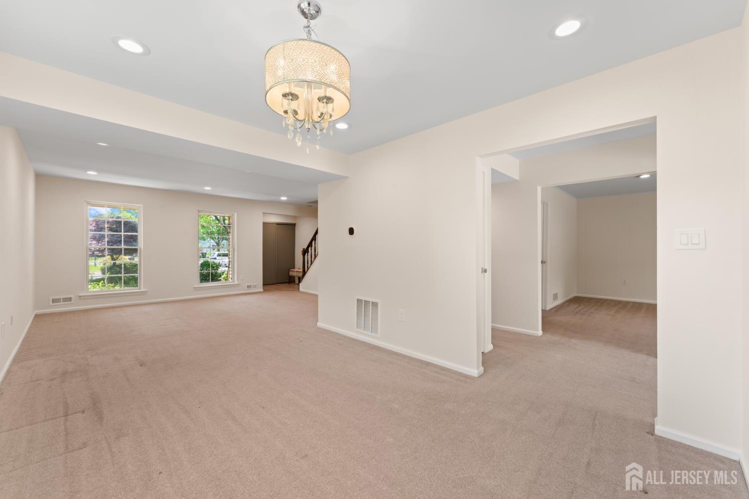 11 Paine Court, East Brunswick, New Jersey image 14