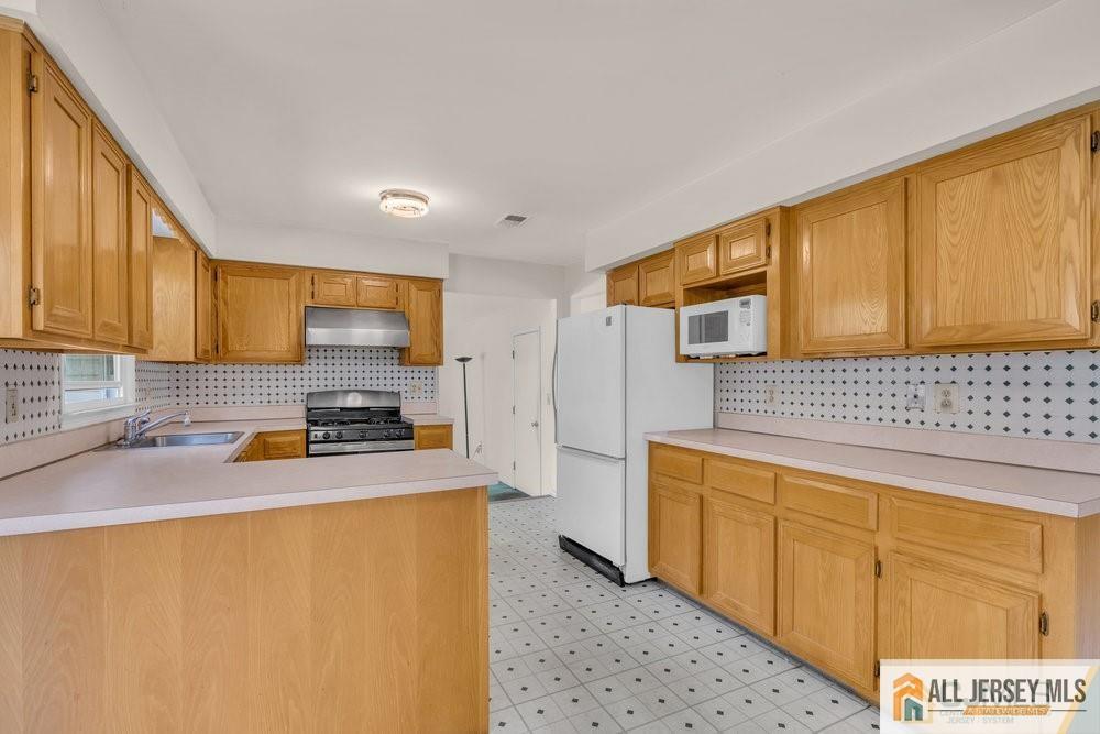9 Mapleshade Road, Milltown, New Jersey image 16
