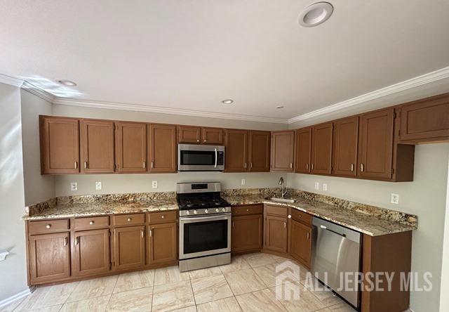 242 Hawthorne Road, North Brunswick, New Jersey image 6
