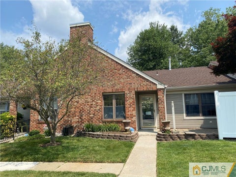 Townhouse For Rent - 340 Wycoff Way #340<br/> East Brunswick, NJ 08816