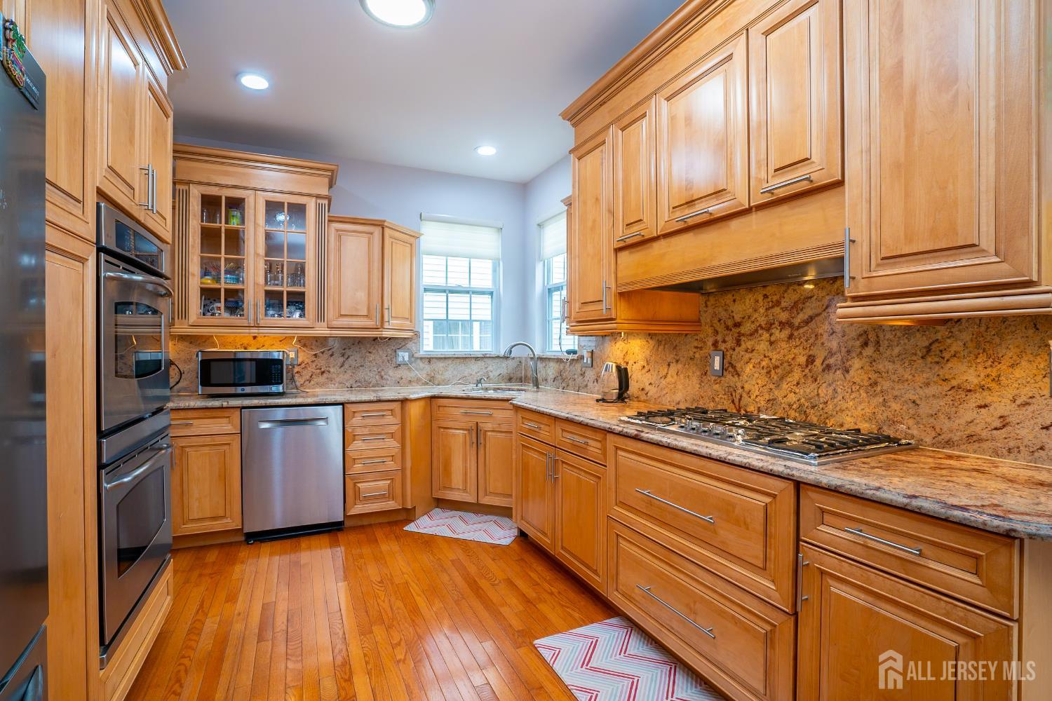 284 Morning Glory Drive, Monroe Township, New Jersey image 7