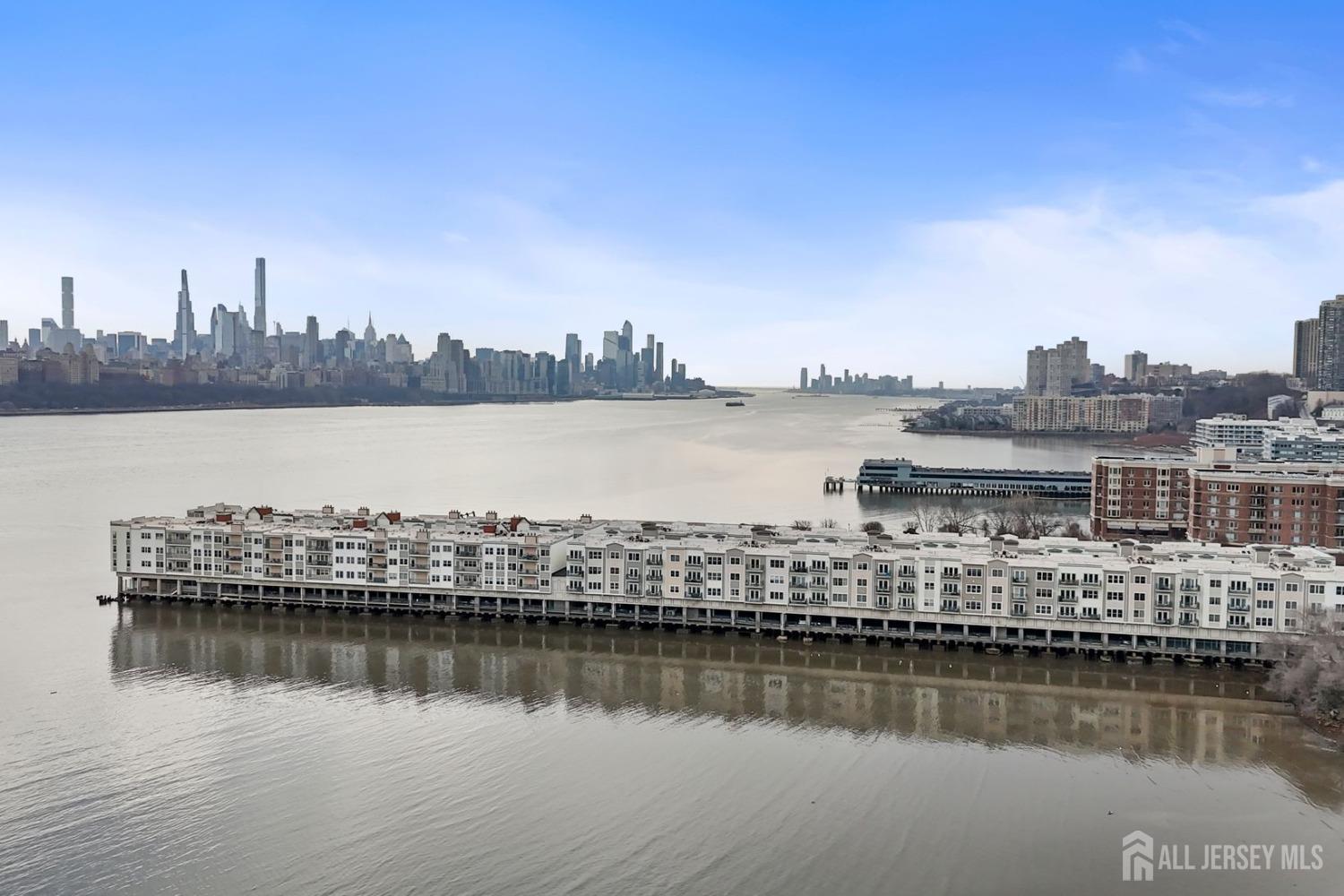 344 The Promenade, Edgewater, New Jersey image 42