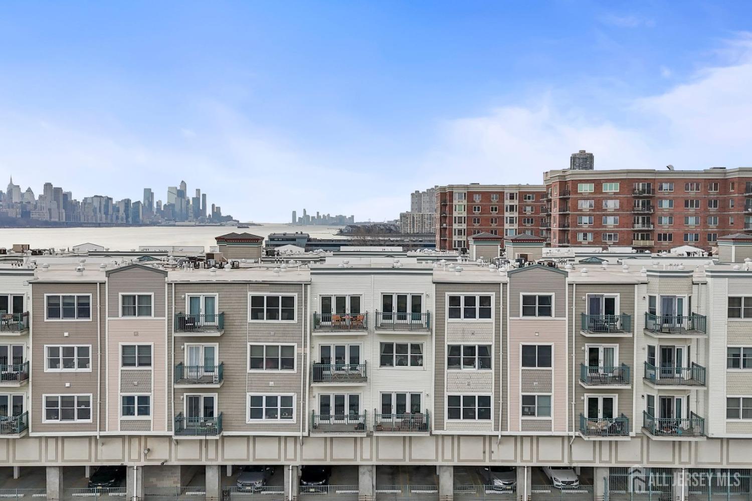 344 The Promenade, Edgewater, New Jersey image 2