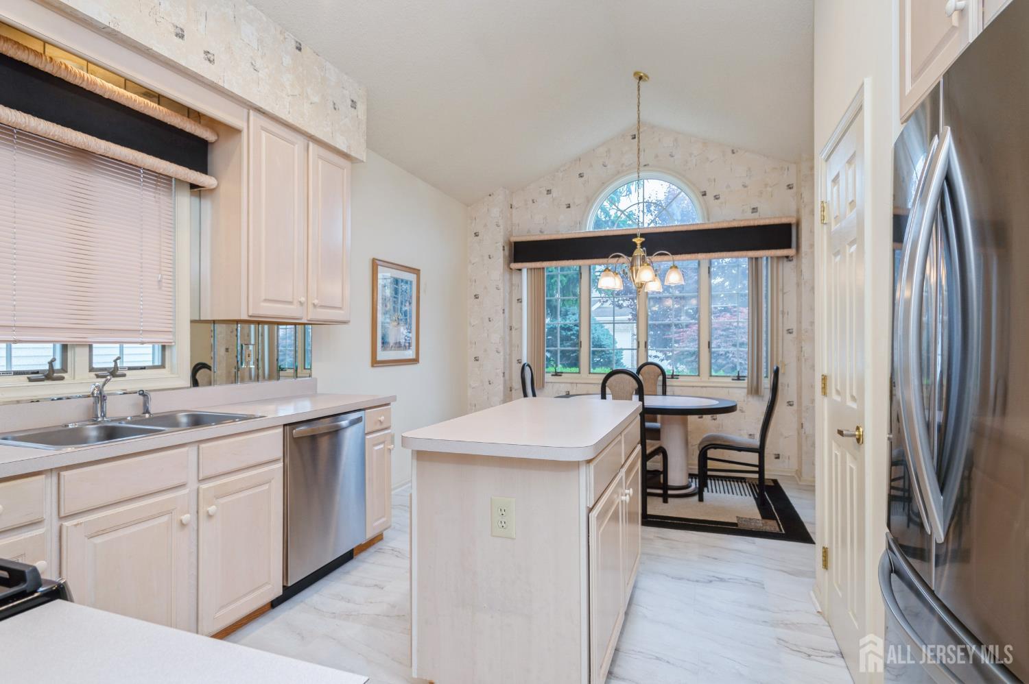 99 Leeds Lane, Monroe Township, New Jersey image 11