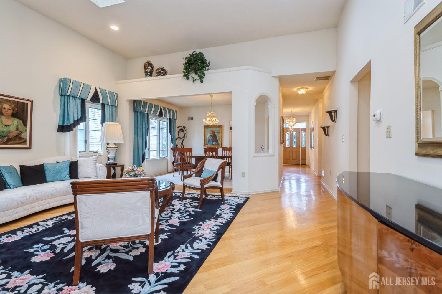 99 Leeds Lane, Monroe Township, New Jersey image 3