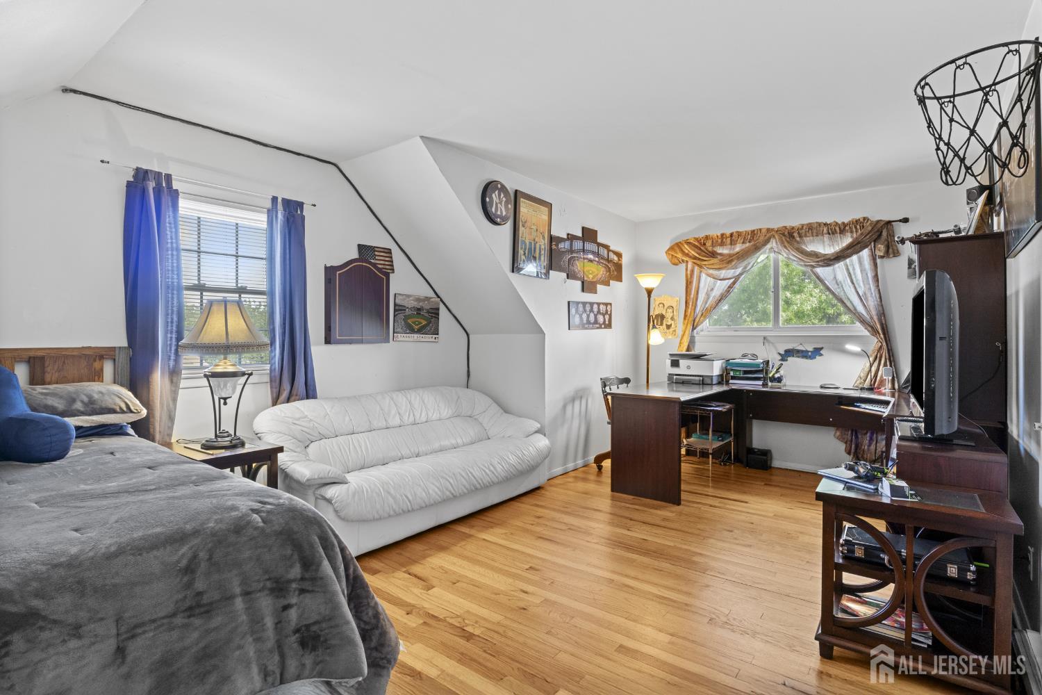 16 Mercury Circle, Old Bridge, New Jersey image 19