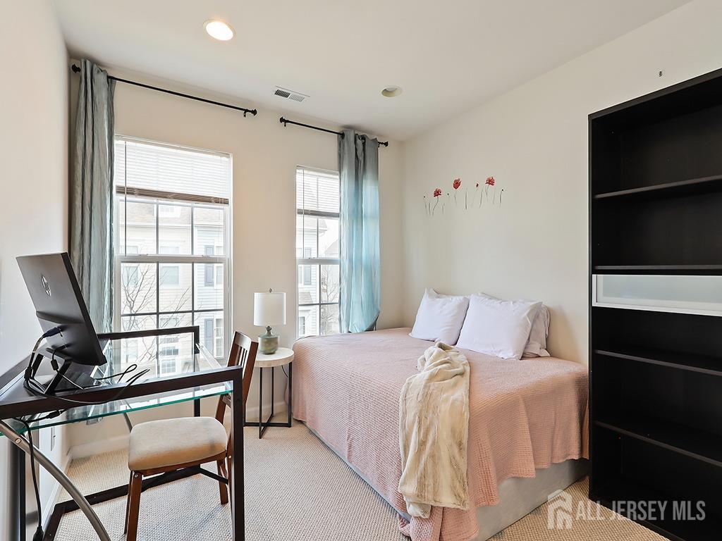 1901 Gabriel Lane, Highland Park, New Jersey image 26