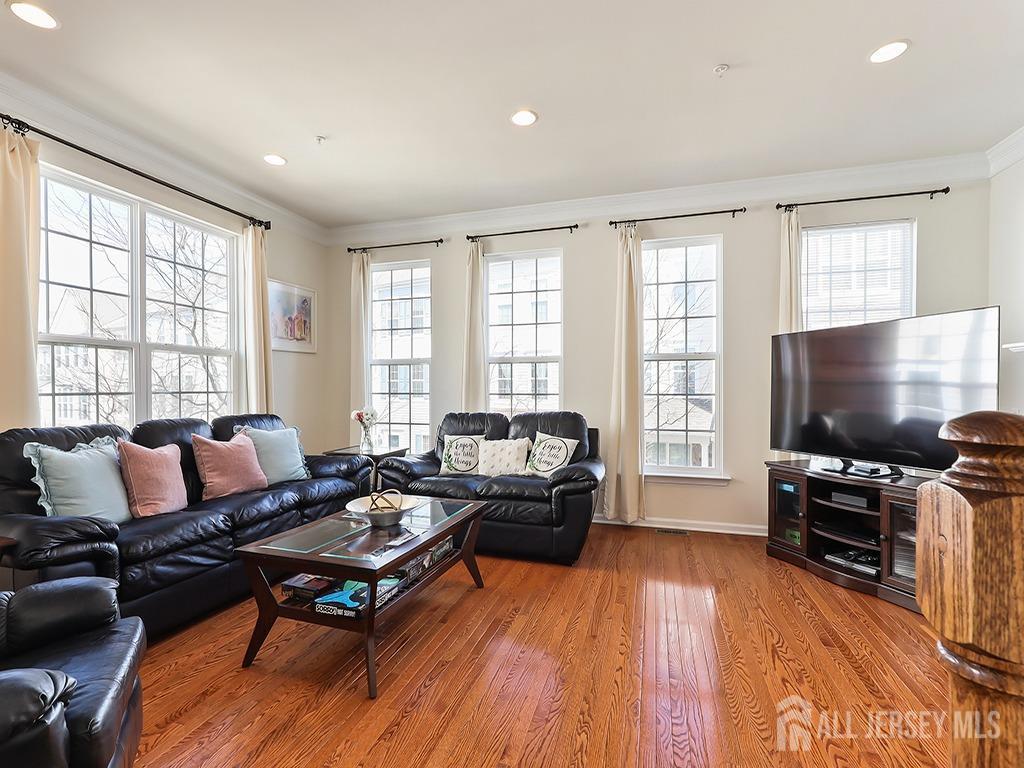 1901 Gabriel Lane, Highland Park, New Jersey image 8