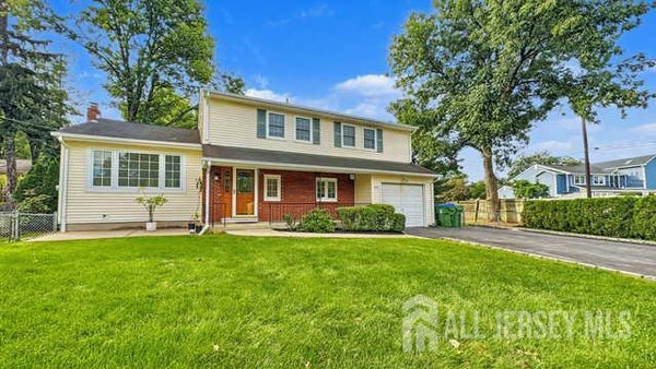 100 DELLWOOD RD, EDISON, NJ 08820 - Image 1264691e31f23daae2fcc56f610071bc/1272933131