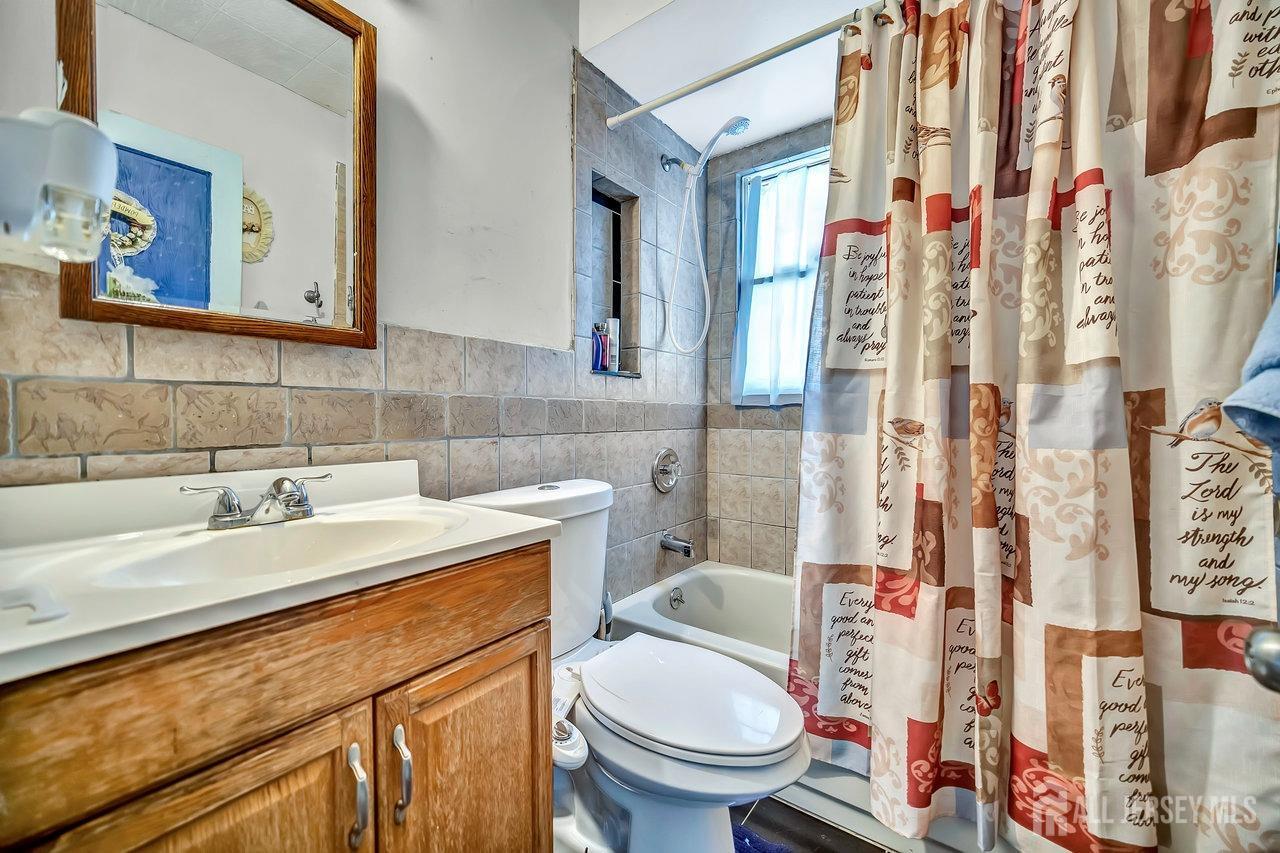 29 Pulawski Avenue, South River, New Jersey image 15