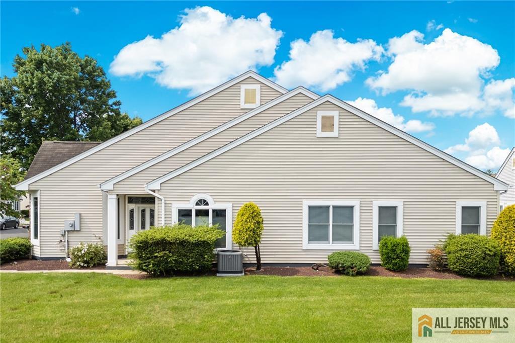 24 Birmingham Lane, Monroe Township, New Jersey image 2