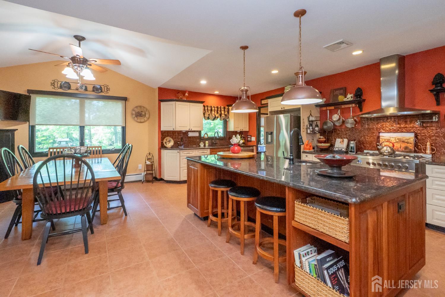 12 Hickory Drive, East Brunswick, New Jersey image 24