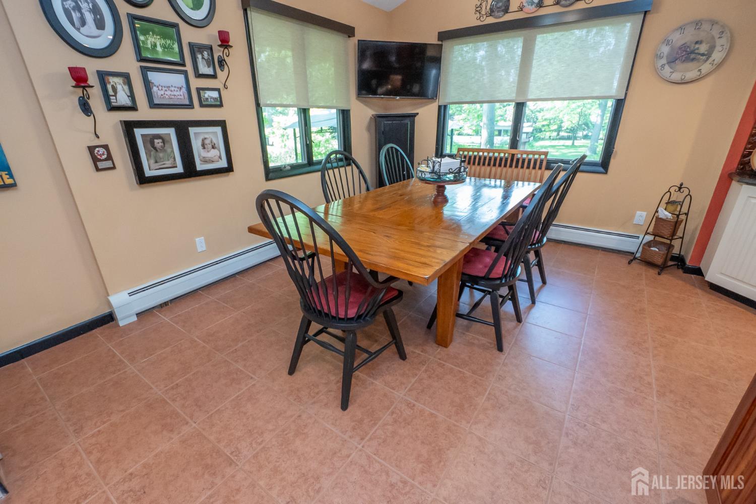 12 Hickory Drive, East Brunswick, New Jersey image 25
