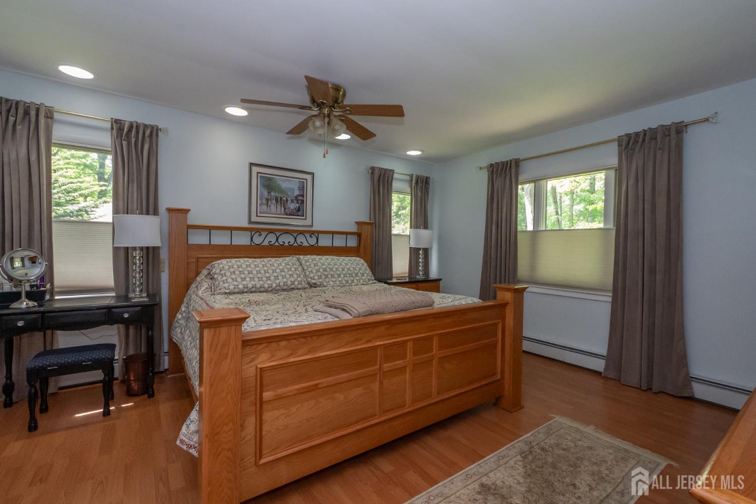 12 Hickory Drive, East Brunswick, New Jersey image 27