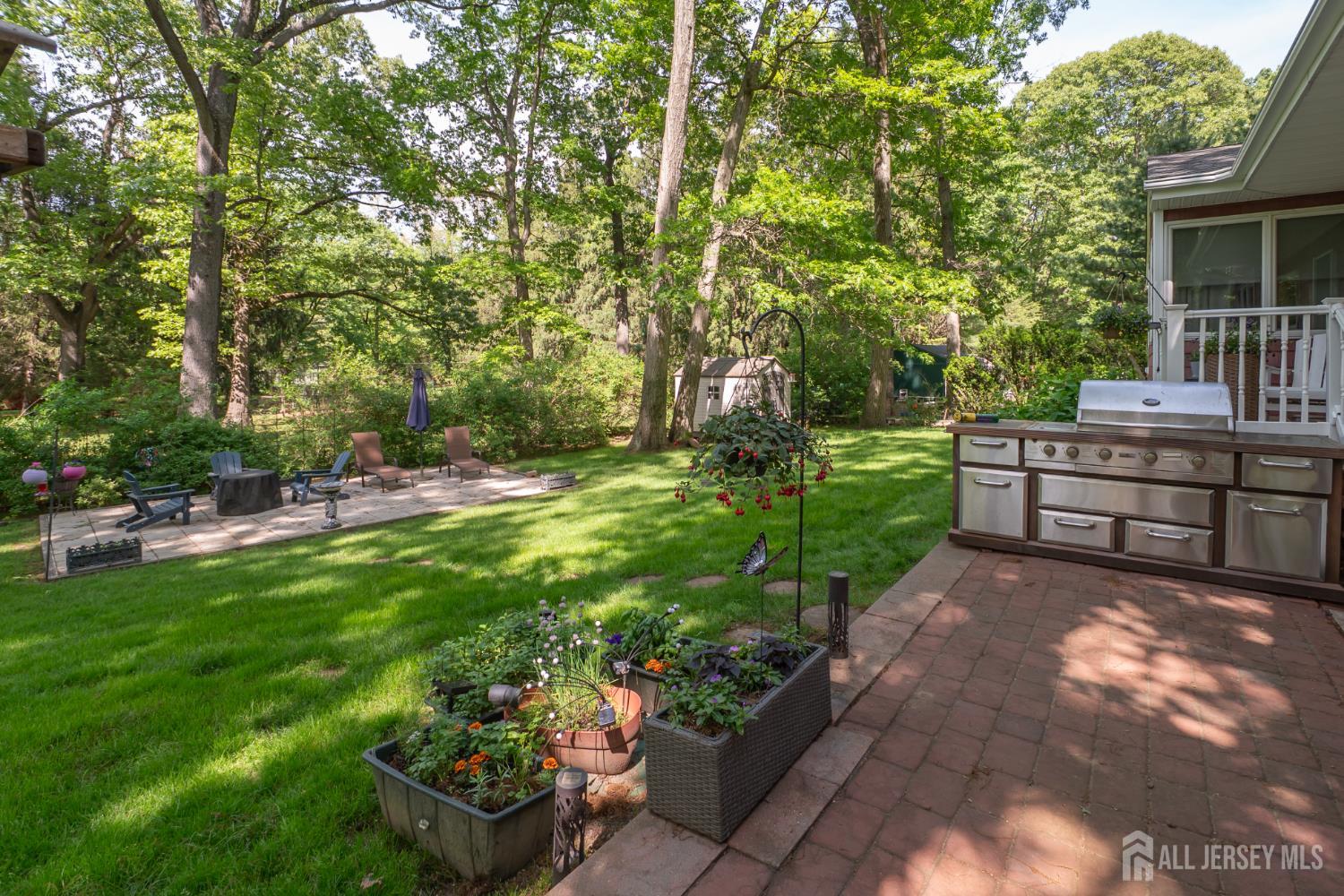 12 Hickory Drive, East Brunswick, New Jersey image 42
