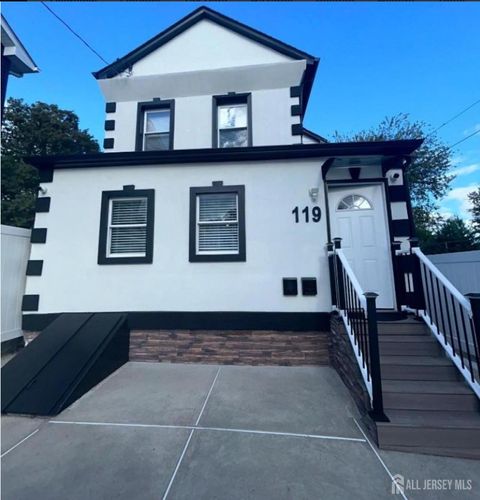 Multifamily For Sale - 119 Columbus Place<br/> Union County, Roselle Park, NJ 07204