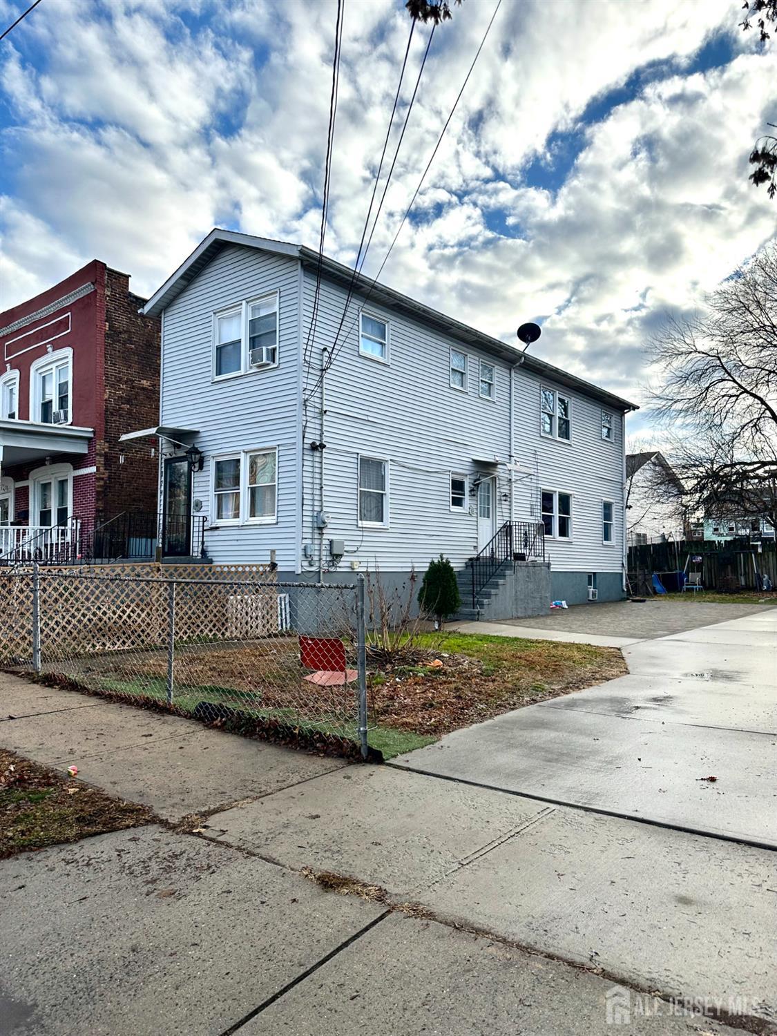 Photo 1 of 23 — 174 Suydam Street, New Brunswick, NJ 08901