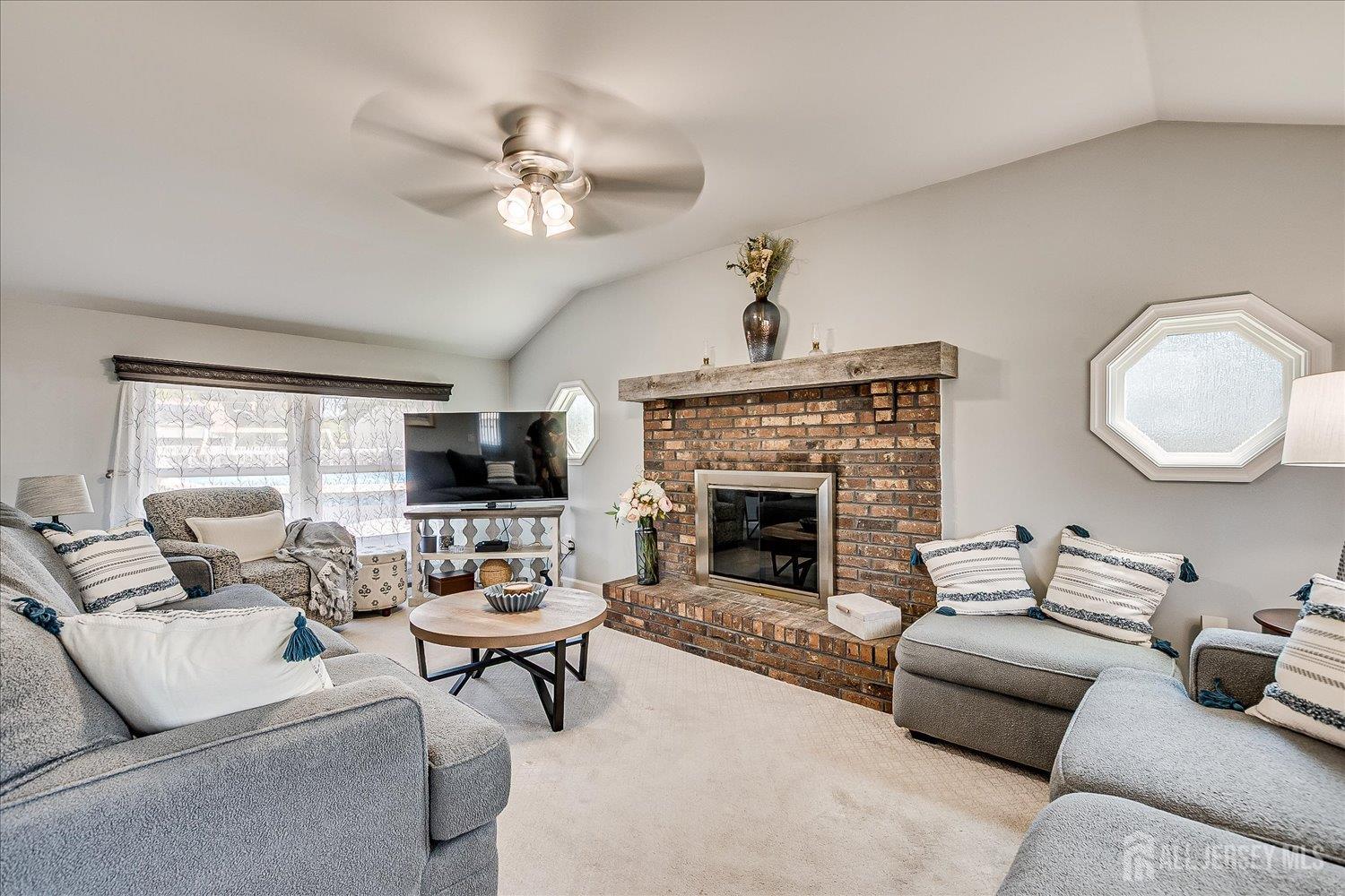 South Plainfield, New Jersey 07080, United States, 3 Bedrooms Bedrooms, ,2 BathroomsBathrooms,Residential,Active,158844