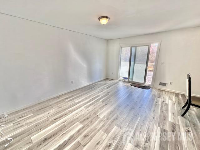 17 Max Place, Howell, New Jersey image 4