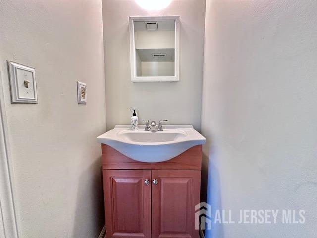 17 Max Place, Howell, New Jersey image 11