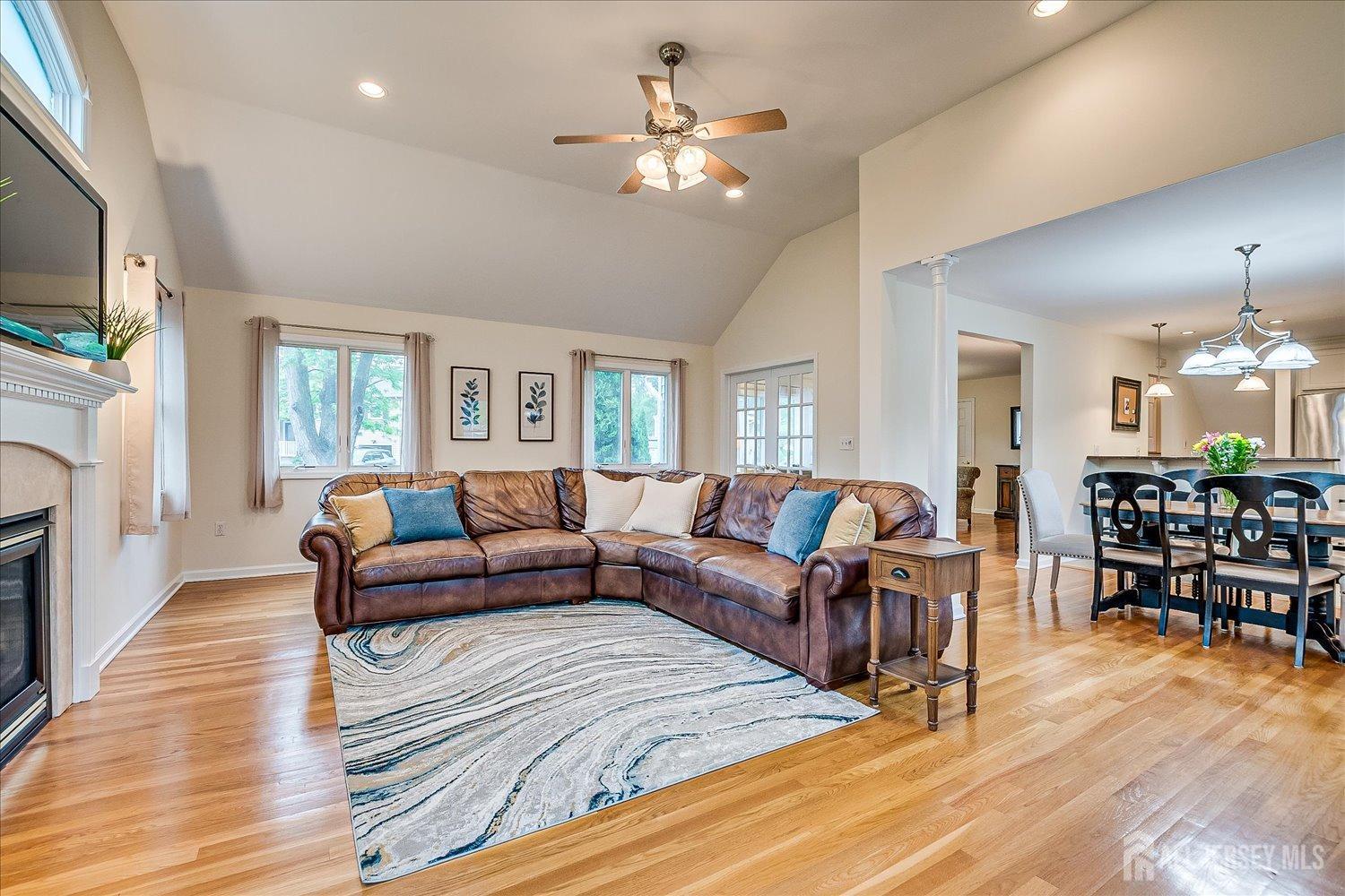 160 Mason Drive, Metuchen, New Jersey image 23