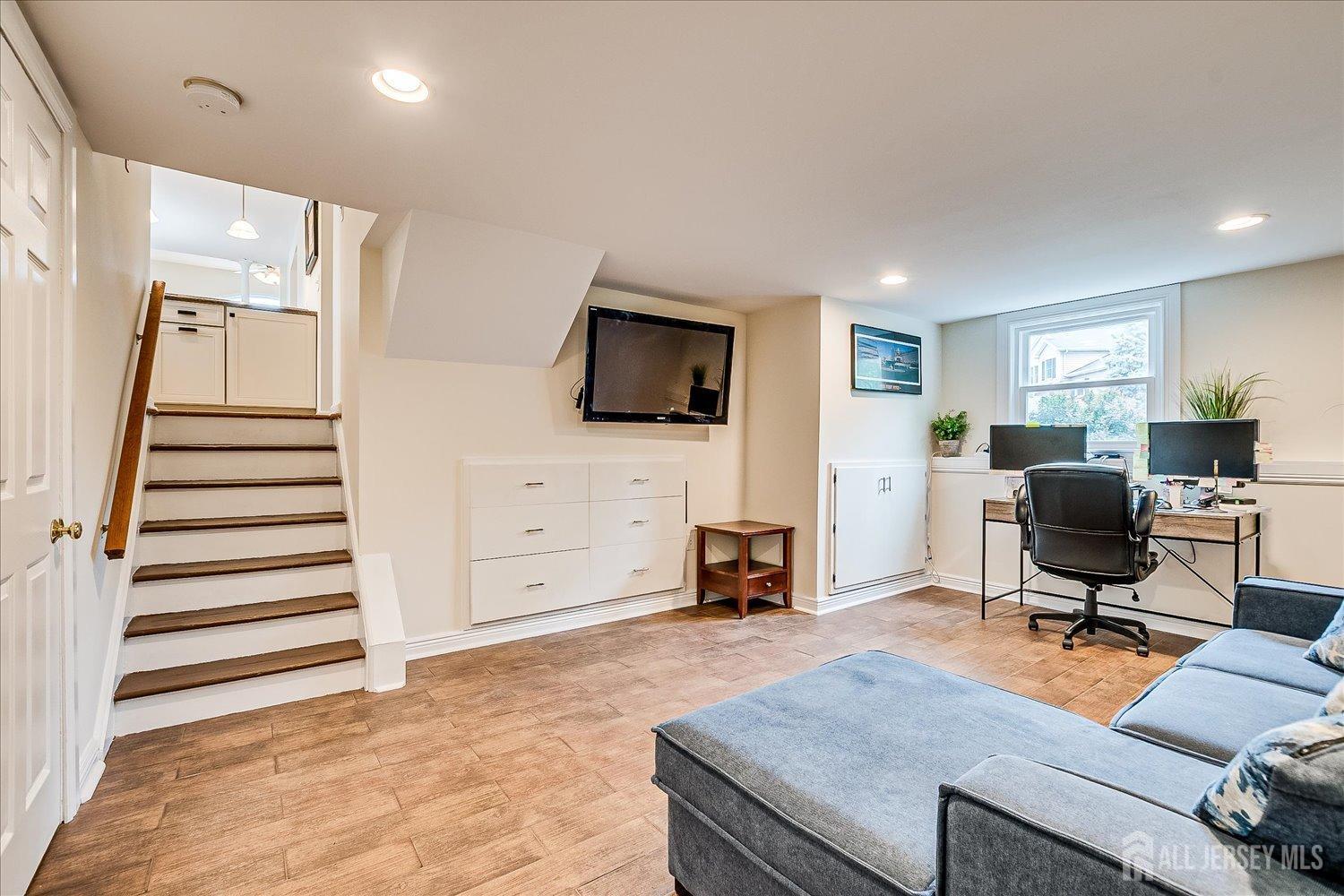 160 Mason Drive, Metuchen, New Jersey image 43
