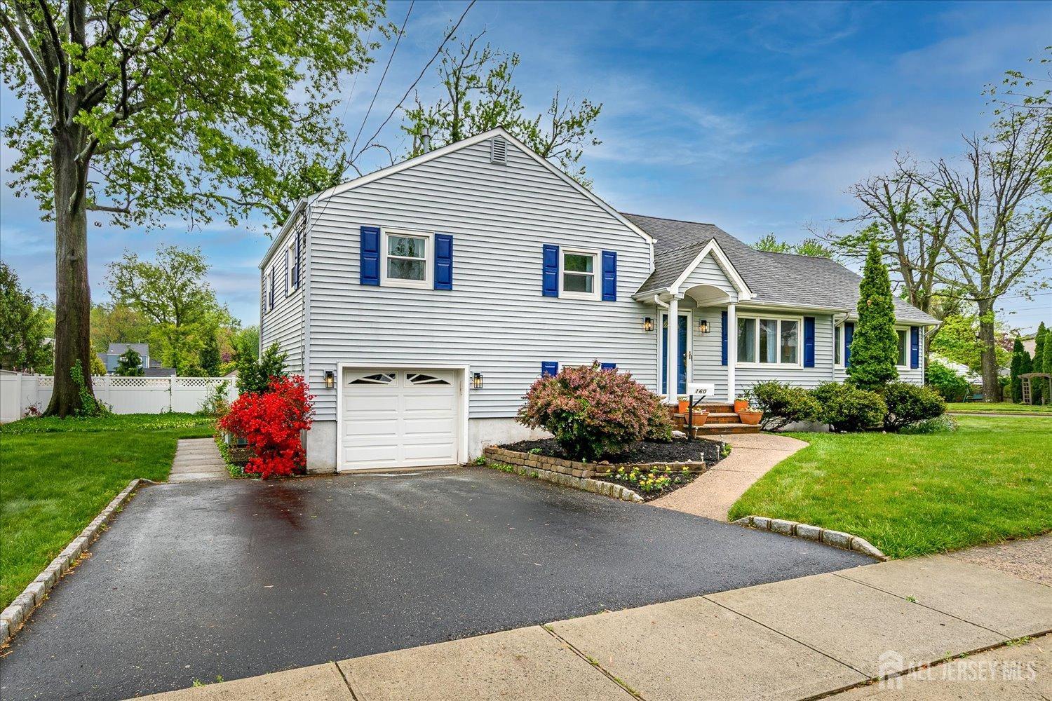 160 Mason Drive, Metuchen, New Jersey image 4