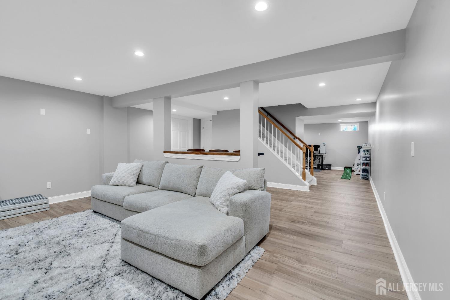 152 Penn Court, Old Bridge, New Jersey image 28