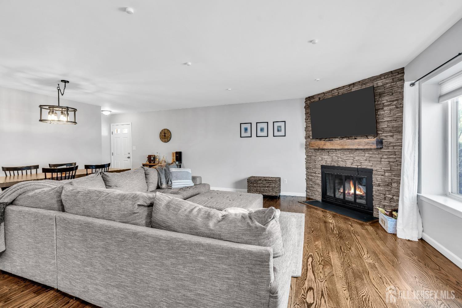 152 Penn Court, Old Bridge, New Jersey image 11