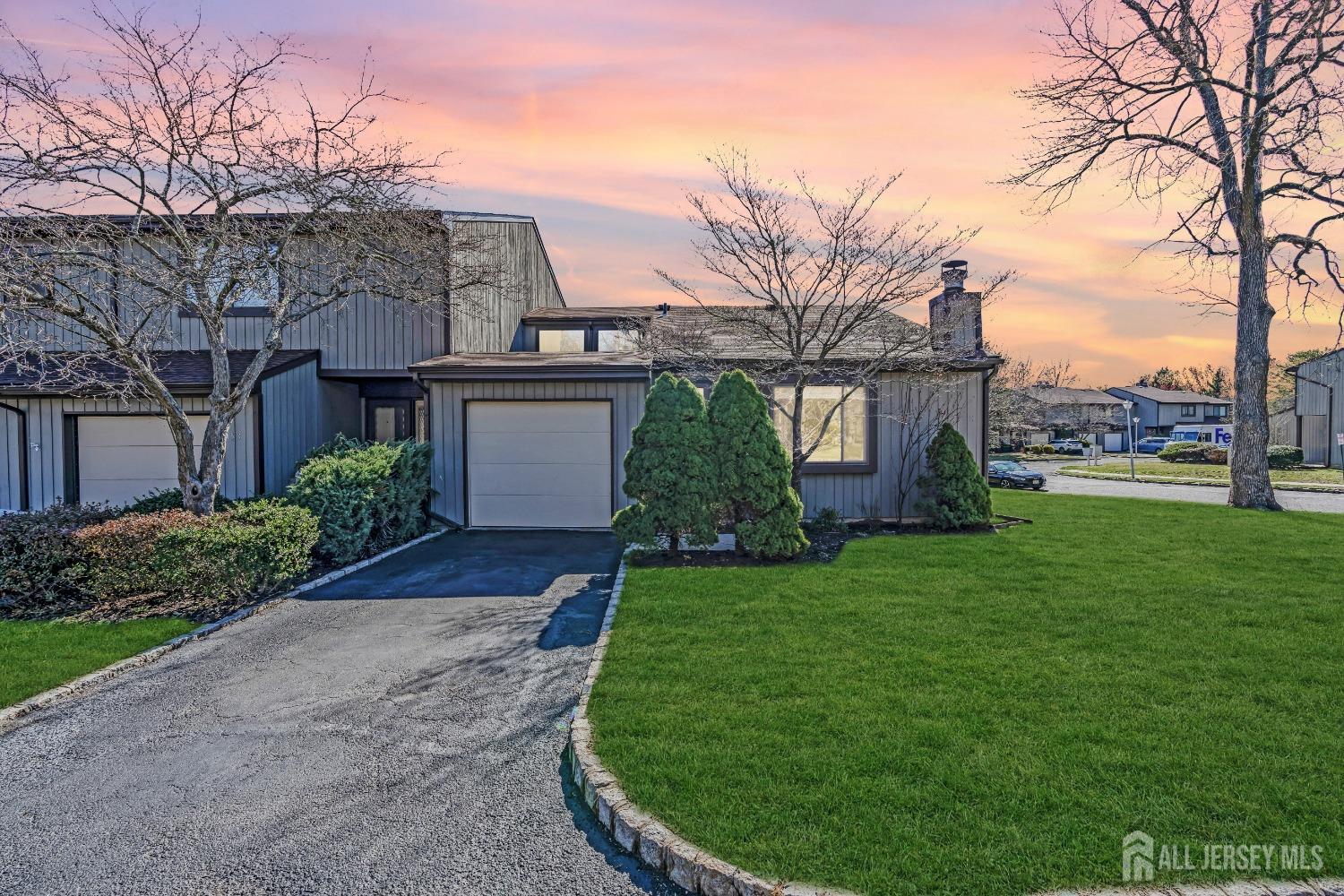 152 Penn Court, Old Bridge, New Jersey image 5