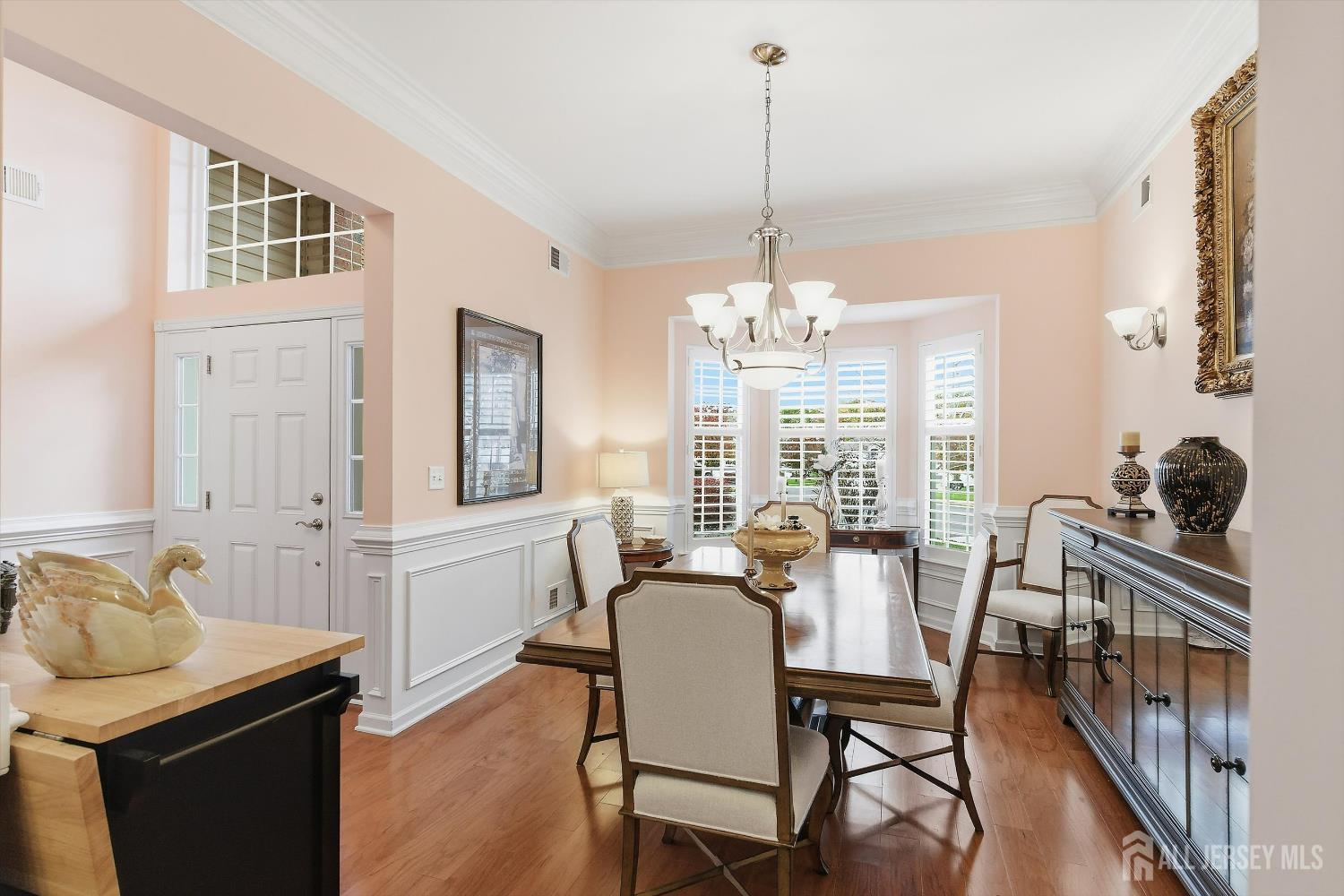 10 Iverness Court