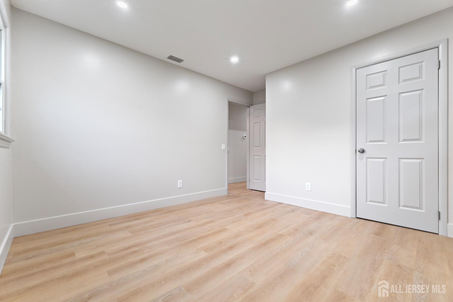 4 Hickory Trail, Flemington, New Jersey image 30