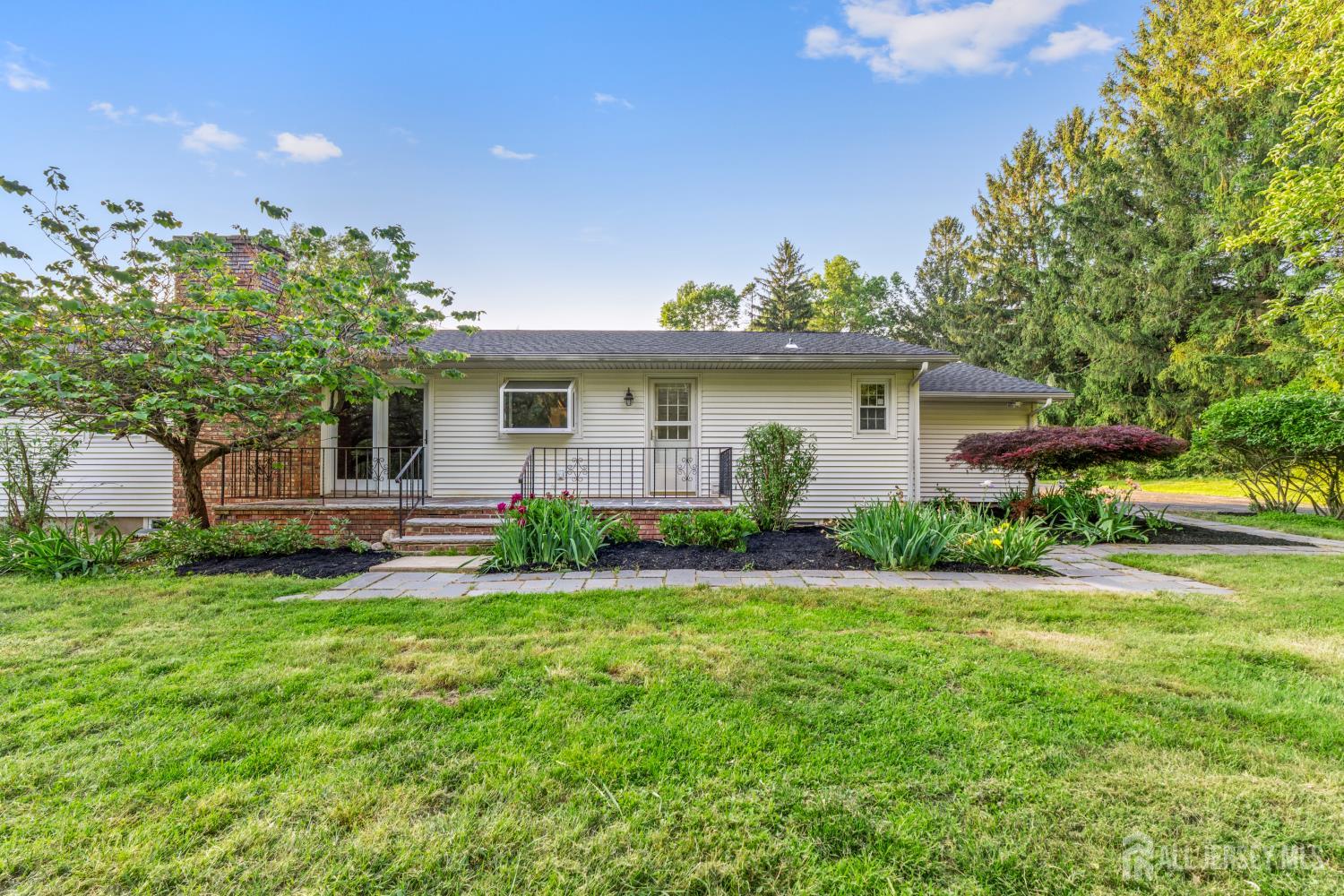4 Hickory Trail, Flemington, New Jersey image 14
