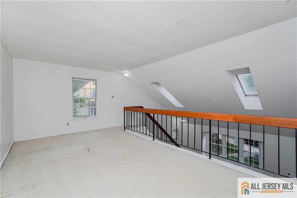 406 Commons Drive #6, East Brunswick, New Jersey image 24