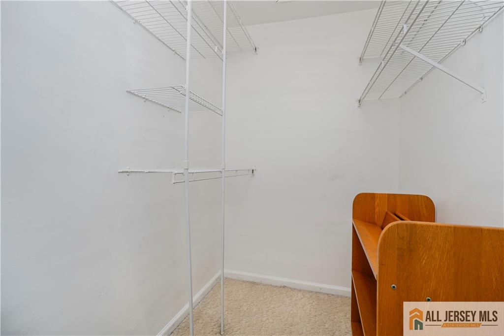 406 Commons Drive #6, East Brunswick, New Jersey image 19