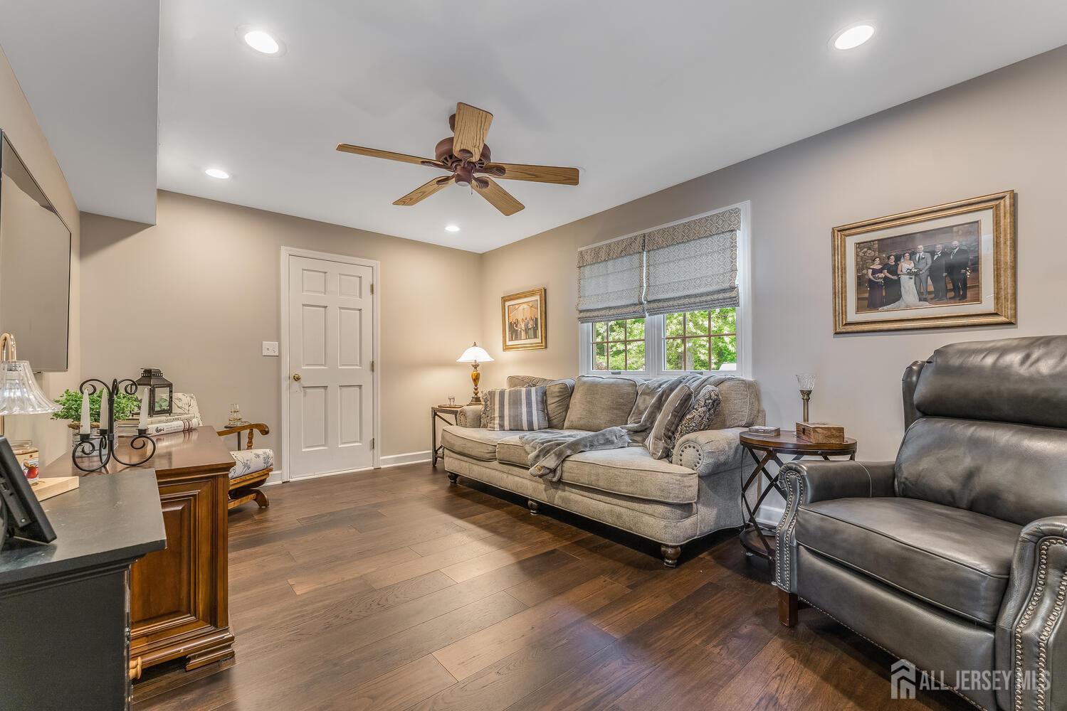 14 Bonnie Brook Terrace, Middlesex, New Jersey image 20