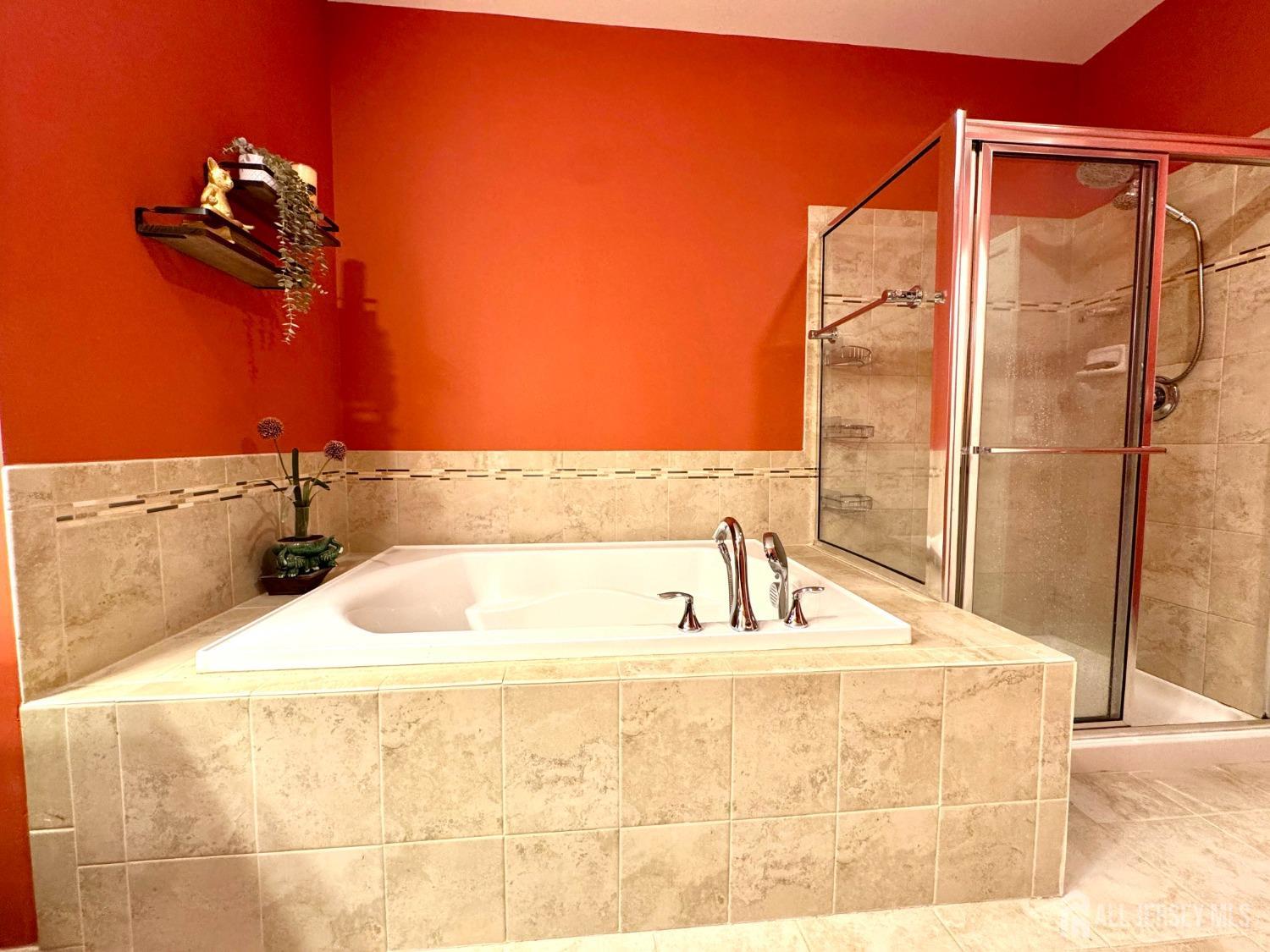 110 Canterbury Lane, Marlboro, New Jersey image 19