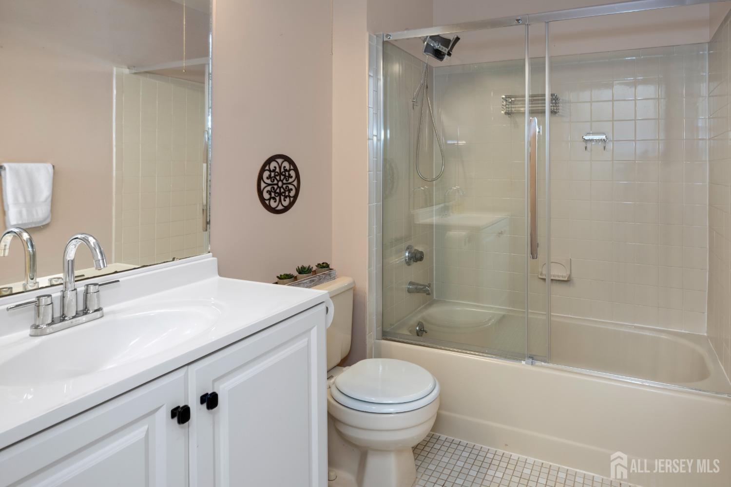 1714 Aspen Drive, Plainsboro, New Jersey image 11