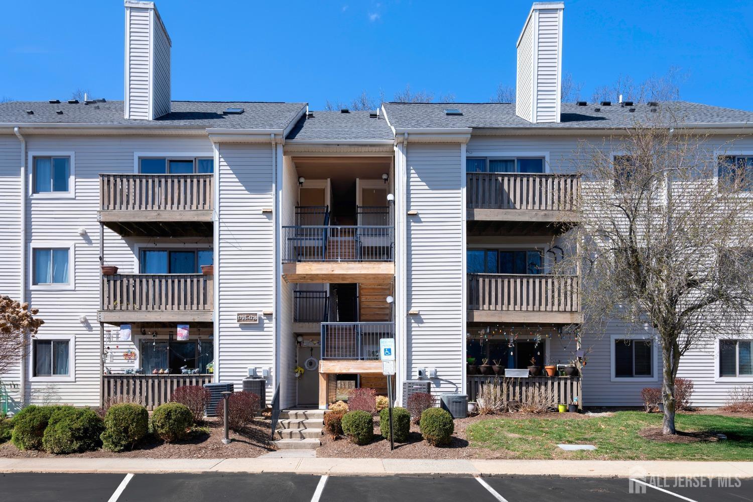 1714 Aspen Drive, Plainsboro, New Jersey image 1