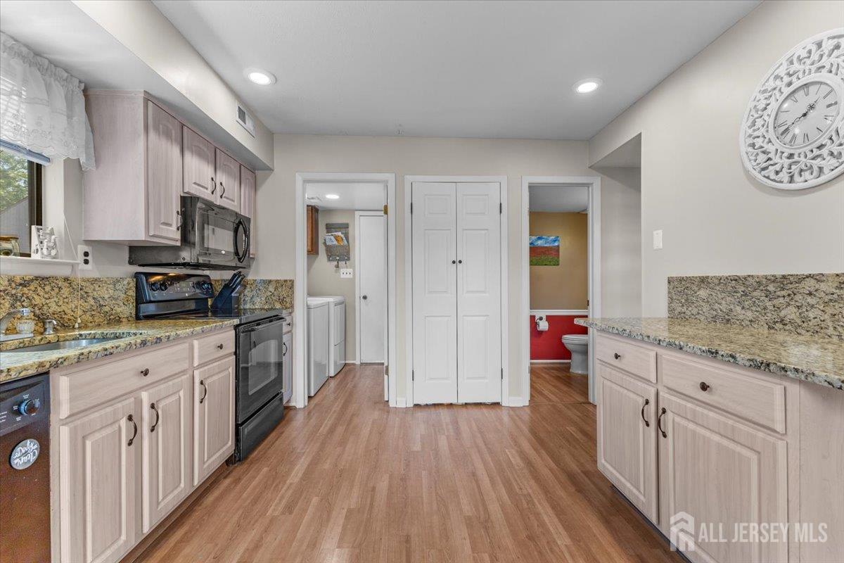295 Gemini Drive #3D, Hillsborough, New Jersey image 9