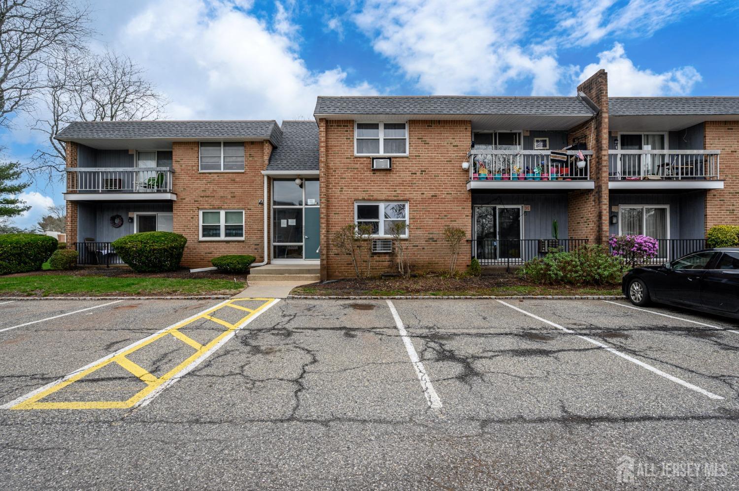 806 Eves Drive #3E, Hillsborough, New Jersey image 21