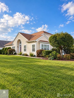 274 VALENCIA DR, MONROE TOWNSHIP, NJ 08831 - Image 15d64ce0091e968f52aaf7bfa1825c6d/724843082
