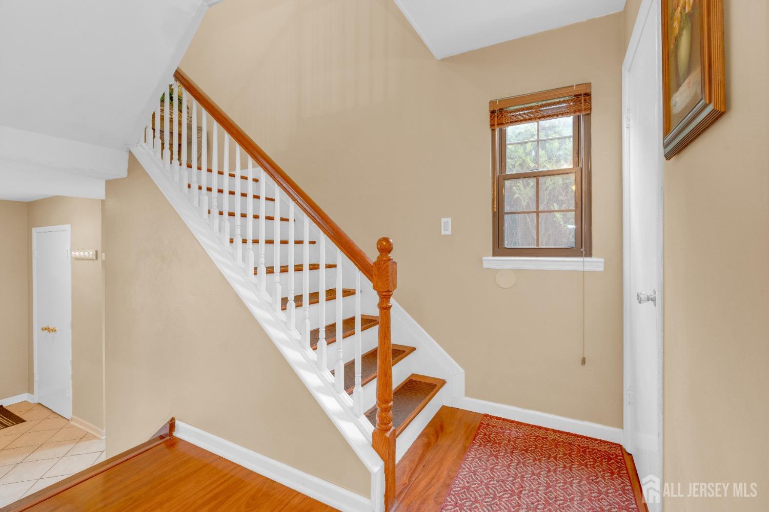 90 Pheasant Run, Edison, New Jersey image 15