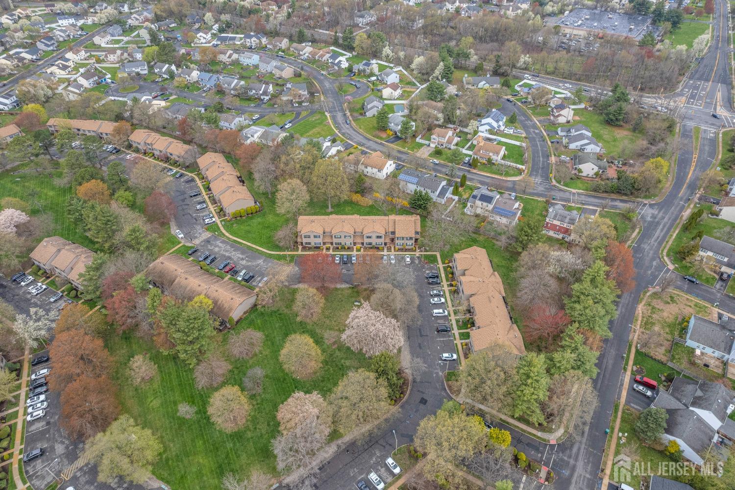 90 Pheasant Run, Edison, New Jersey image 38