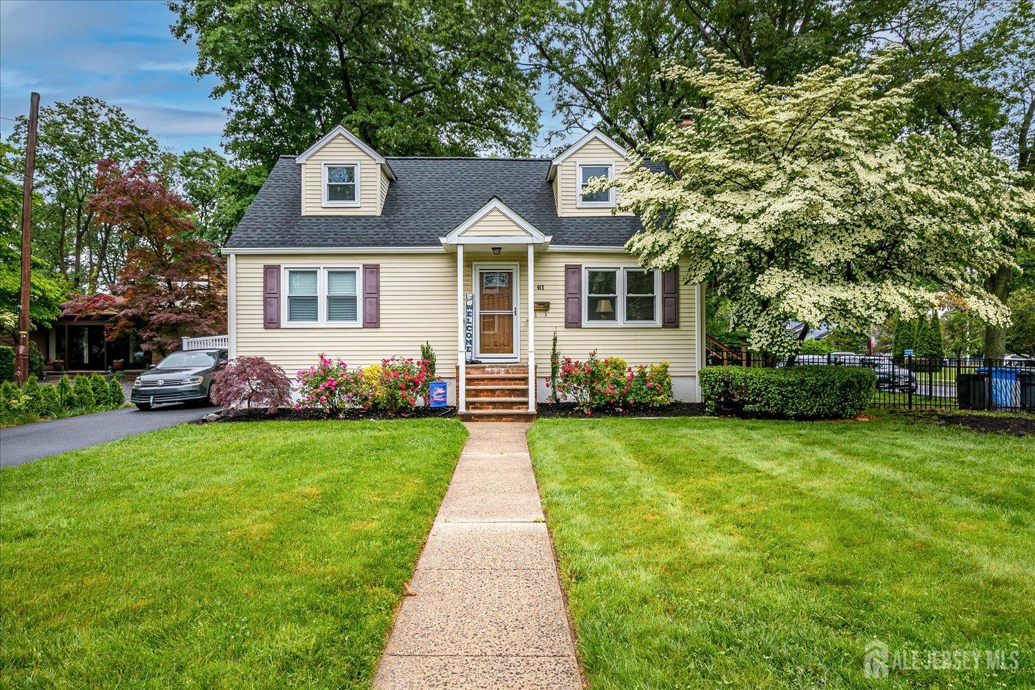 61 Thomas Street, Metuchen, New Jersey image 1