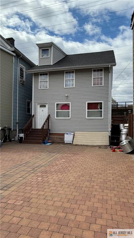 36 Railroad Avenue, New Brunswick, New Jersey image 1
