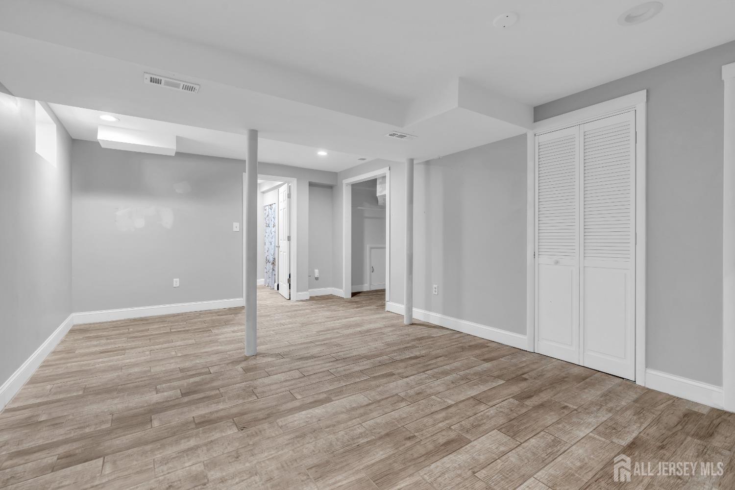 145 Wilcox Court #79, Old Bridge, New Jersey image 31